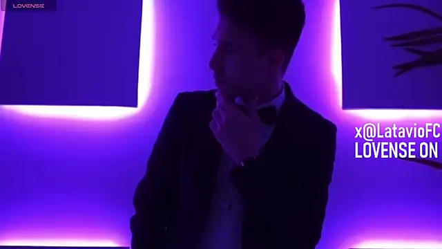 midnighter_ - Midnighter_'s free webcam - UK Sex Cams