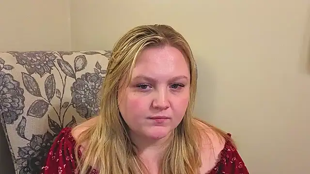 phatassblond - PhatAssBlond's free webcam - UK Sex Cams