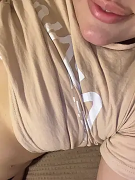 tawane3 - Tawane3's free webcam - UK Sex Cams