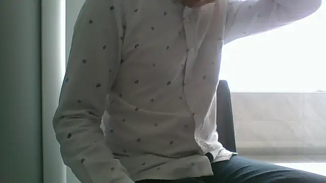 nole_china7 (Ask my age) - talk / fun / cum