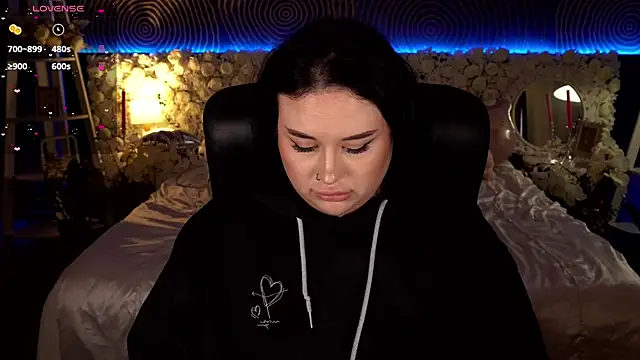 SerahMirabeli webcam