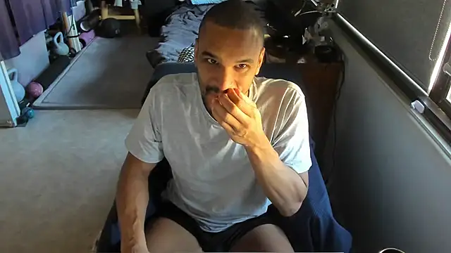 CassiusJohnson webcam