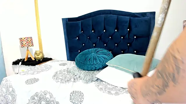 Inaya_Khalifa webcam