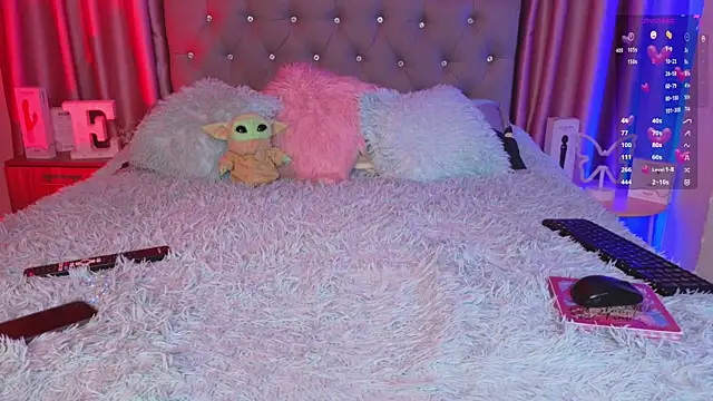 Emiily_Scott1 webcam