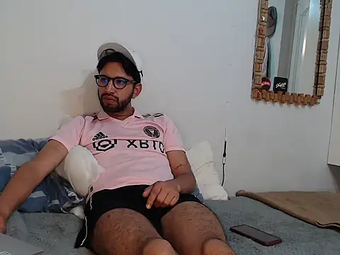 thomass1018 webcam