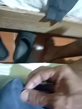 UnreadyChutzpa webcam