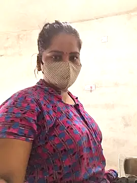 MaaliiiPonuTamil webcam