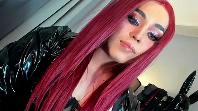 DominaAurumXXX webcam