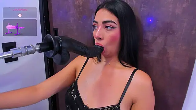 cherry_skinny_ webcam