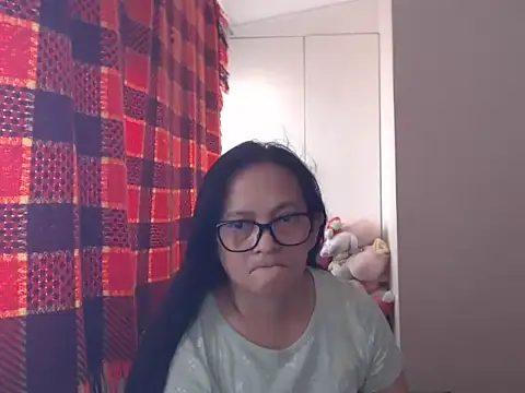 Kinkybela2025 webcam