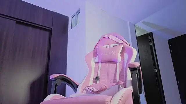 simpson_alice webcam