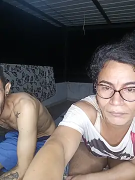 zamara_and_erik webcam