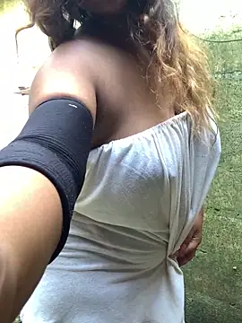 HOTDOTASS Live Webcam on Stripchat