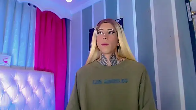 Julia_Bulette1 webcam