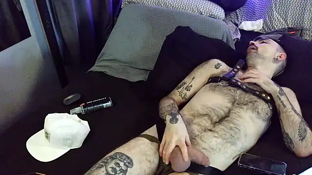 Girthywhereitmatters webcam