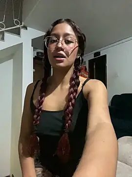 leyla_collinss webcam