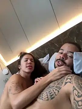sexy_couple82 Live Webcam on Stripchat