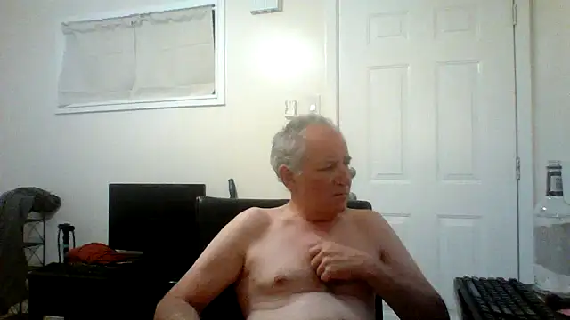 xxcuthulu23 (M grandpa) - get a Lovense PC dongle.