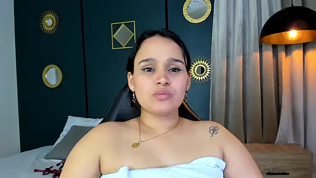 lia_sexx19 webcam