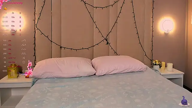 adelesilvy - AdeleSilvy's free webcam - UK Sex Cams