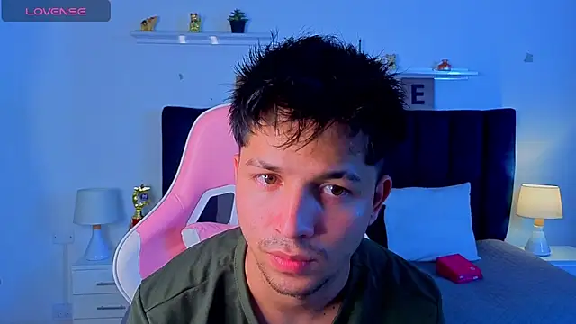 issac_james_ (M twink) - happy day isaac