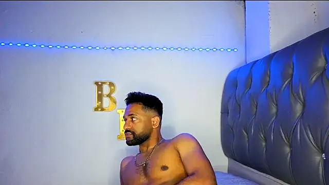 bbcblackhot34 webcam