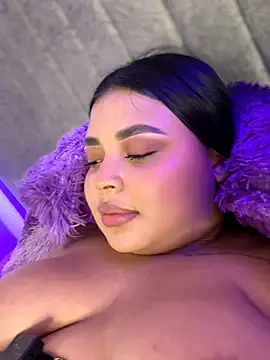 Emily_Cooper7 webcam