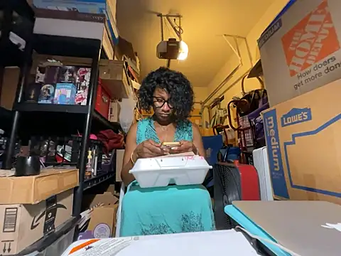 wynterheat (F milf) - 1 1/2 HR nude chores show✨2 tkn