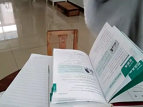 AngelwithEcup webcam