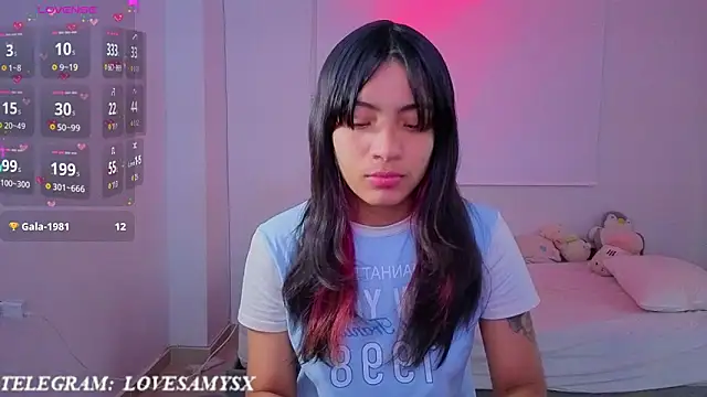 Lovelyamyy webcam