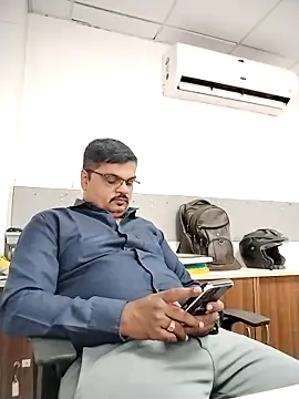 Desi_Lodo_Gujju_Boy webcam