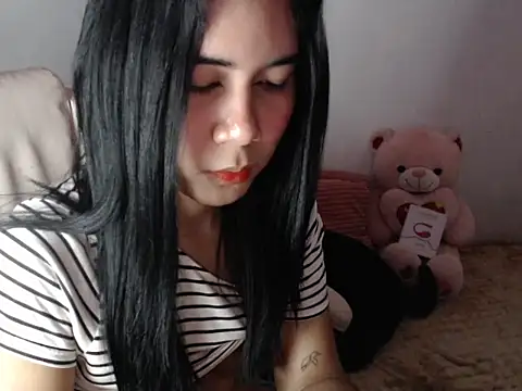 transpetite1 (T young) - SHOW SOME LOVE ND LETS PLAY UNTIL  I CUM