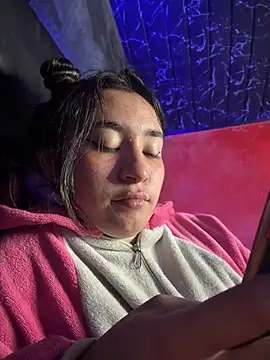 sophie_ls - Sophie_LS's free webcam - UK Sex Cams