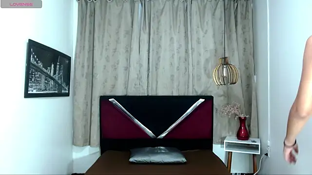 luisa__torres webcam