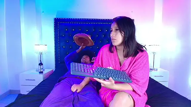 Cristal_and_luke webcam