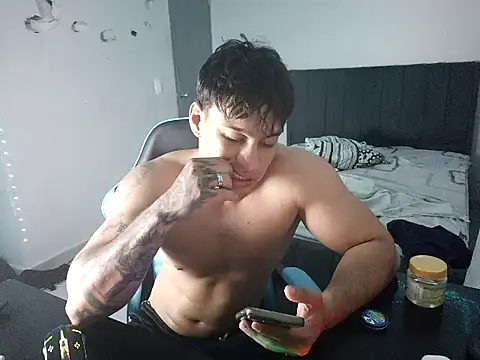 latin_party007 (M young) - cum show