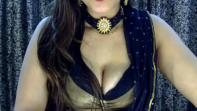 exotic_tanvi (F young) - Boob's ice masaage 🧊🧊🧊🧊