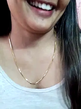 wild-janvi - Wild-janvi's free webcam - UK Sex Cams