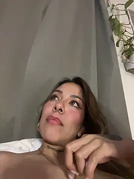 LilEuphoria Live Webcam on Stripchat