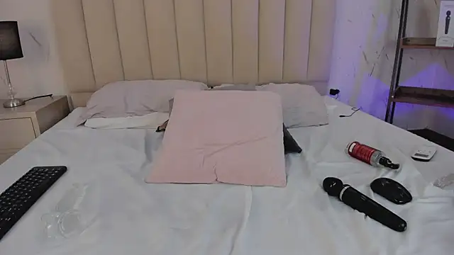 LilithHarperr_ live sex cam