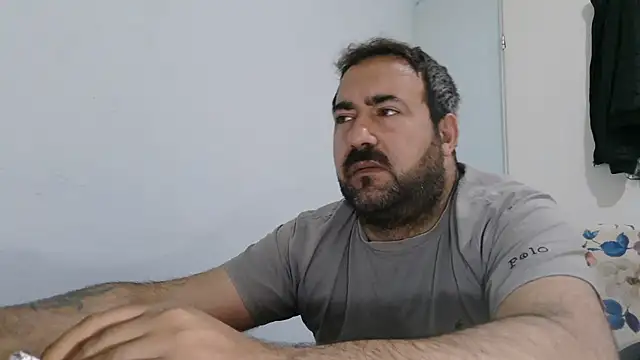 mio_jaks (Ask my age) - Does anyone want sperm? :wanker: