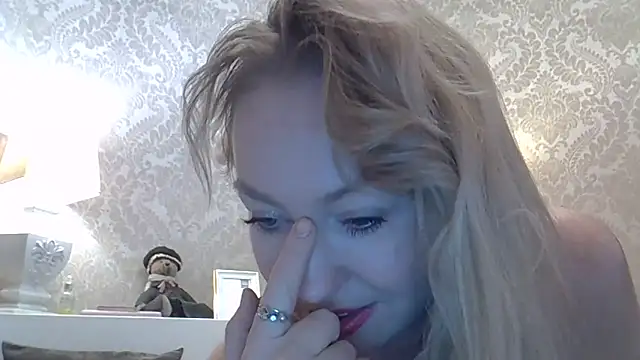 ZarinaSwift webcam