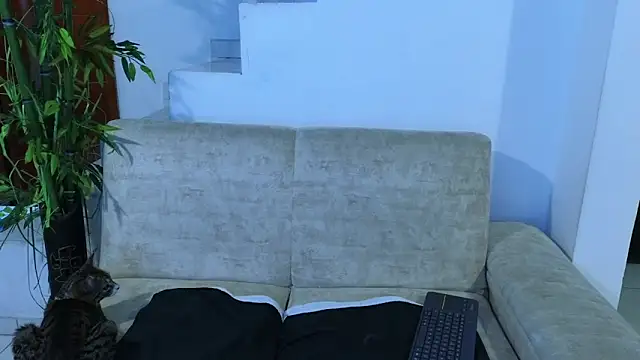 Lorenne_Miller webcam