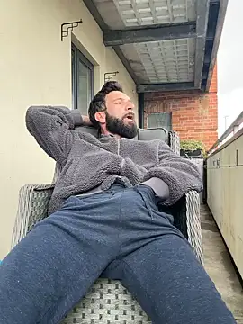 michel_huge (Ask my age) - Make me naked