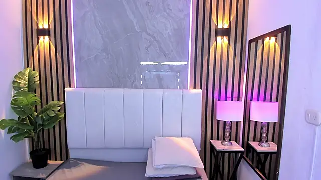 Carlotta_de_velour webcam