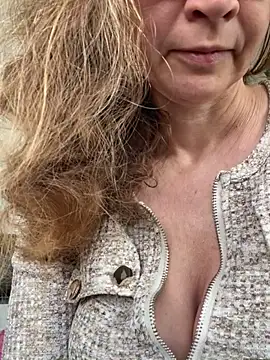 annikarose (F milf) - Naked Orgasmus