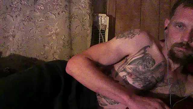 luke_thighwalker2469 webcam