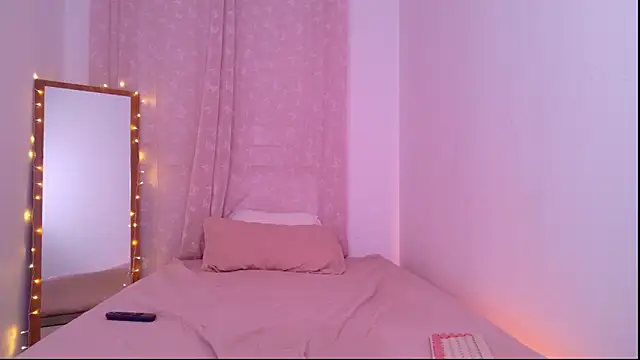 mar_333 (F young) - Get naked & Ride like a cowgirl🍌🤠