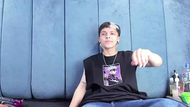 Megan_Thompson_ webcam