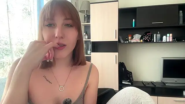 AquilineOrites webcam